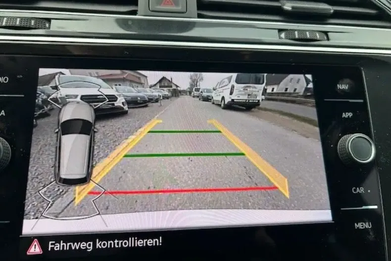 Volkswagen Tiguan din 2022 cu 56.000 km - oferta VOL188301 - foto 2