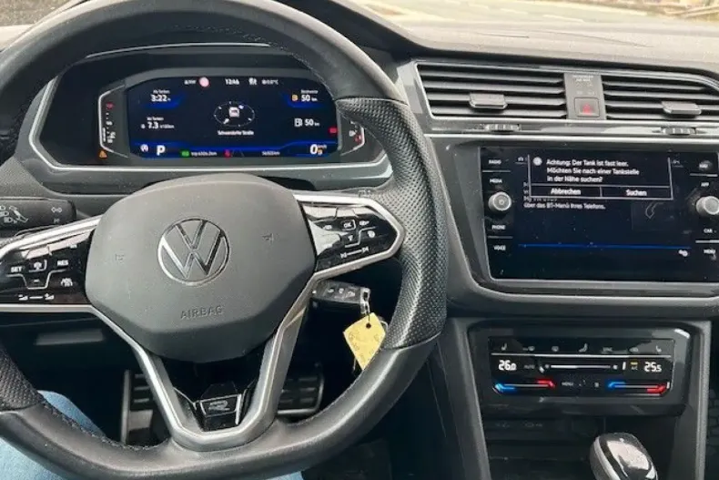 Volkswagen Tiguan din 2022 cu 56.000 km - oferta VOL188301 - foto 3