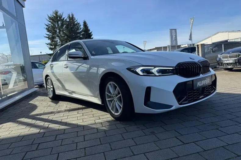 BMW 330 (Seria 3) din 2025 cu 25.480 km - oferta BMW188303 - foto 2