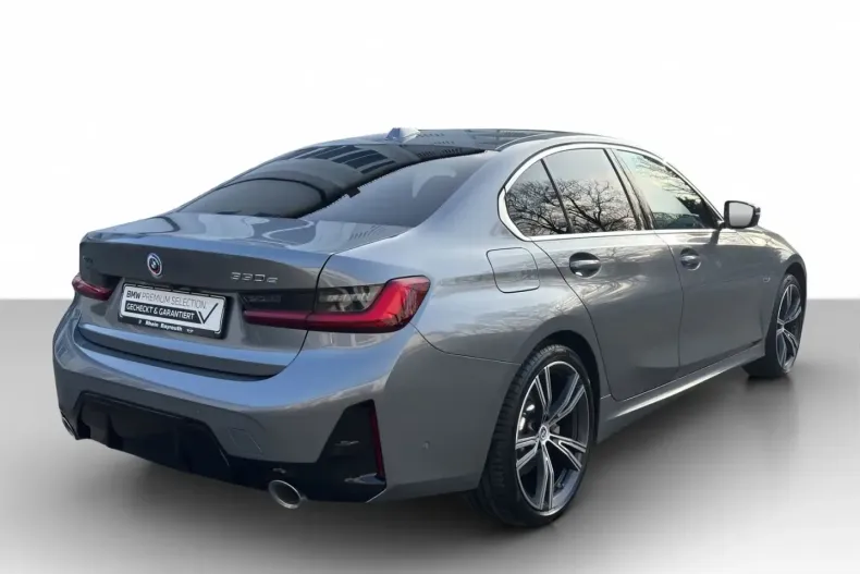 BMW 330 (Seria 3) din 2023 cu 41.685 km - oferta BMW188306 - foto 2