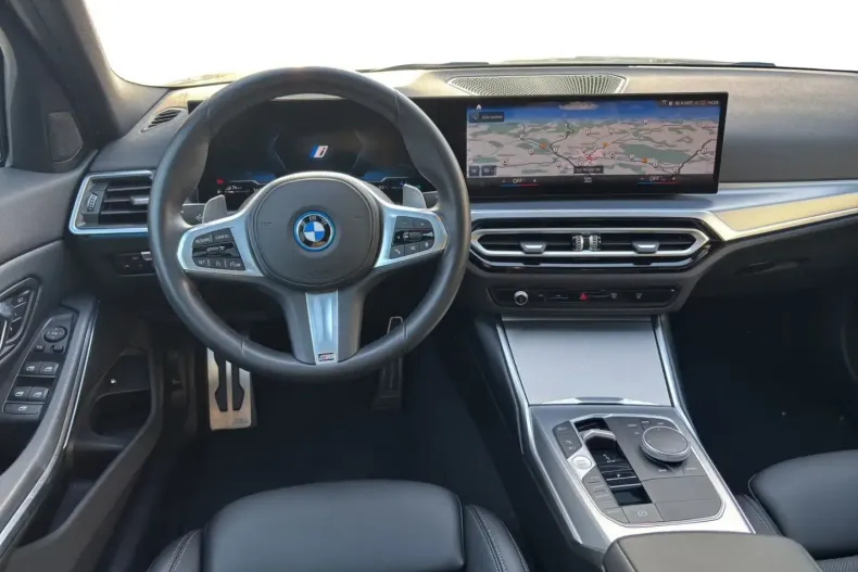 BMW 330 (Seria 3) din 2023 cu 41.685 km - oferta BMW188306 - foto 4