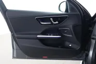 Mercedes-Benz C 220 (Clasa C) din 2025 cu 10.800 km - oferta MER188307 - foto 11