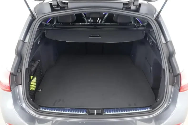 Mercedes-Benz C 220 (Clasa C) din 2025 cu 10.800 km - oferta MER188307 - foto 20