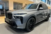 BMW X7 (Seria X) din 2026 cu 18.000 km - oferta BMW188309 - foto 1