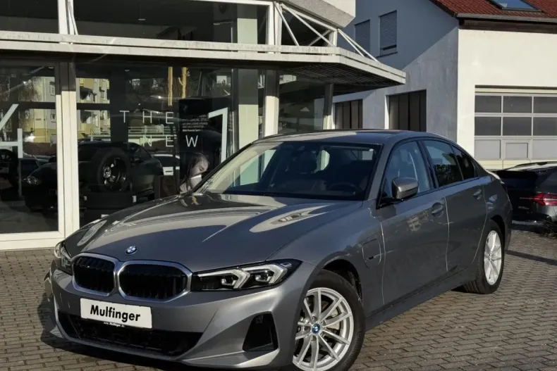 BMW 330 (Seria 3) din 2023 cu 51.325 km - oferta BMW188311 - foto 2