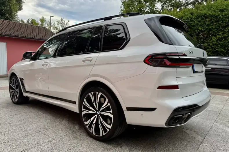 BMW X7 M60 (Seria X) din 2023 cu 30.000 km - oferta BMW188312 - foto 5