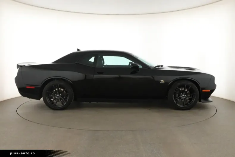 Dodge Challenger din 2023 cu 17.860 km - oferta DOD188315 - foto 5