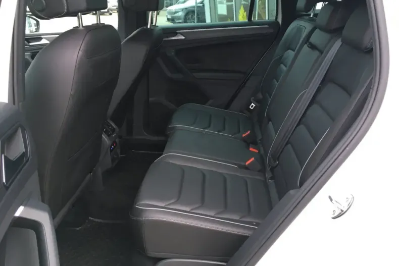 Volkswagen Tiguan din 2022 cu 86.443 km - oferta VOL188317 - foto 11