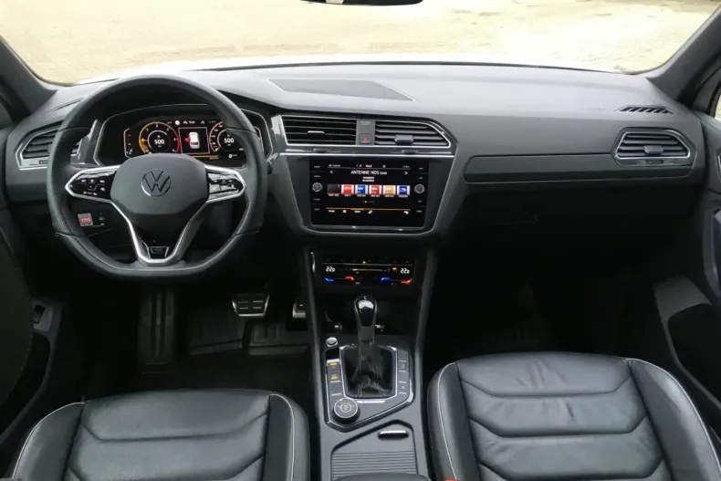 Volkswagen Tiguan din 2022 cu 86.443 km - oferta VOL188317 - foto 12