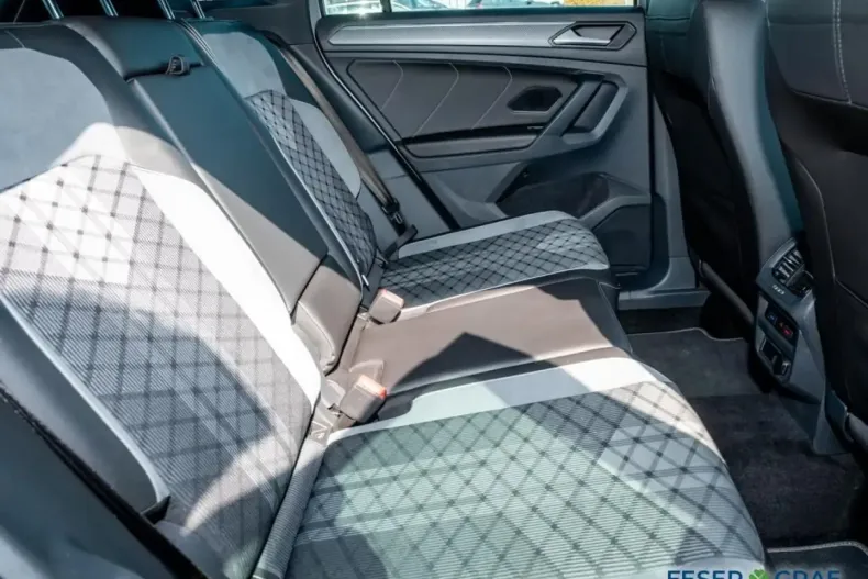 Volkswagen Tiguan din 2021 cu 75.496 km - oferta VOL188319 - foto 7