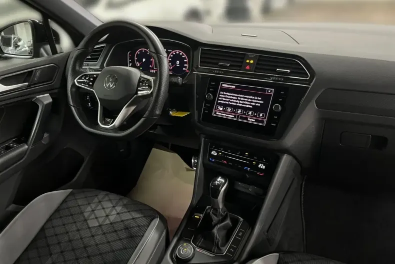 Volkswagen Tiguan din 2022 cu 88.677 km - oferta VOL188321 - foto 15