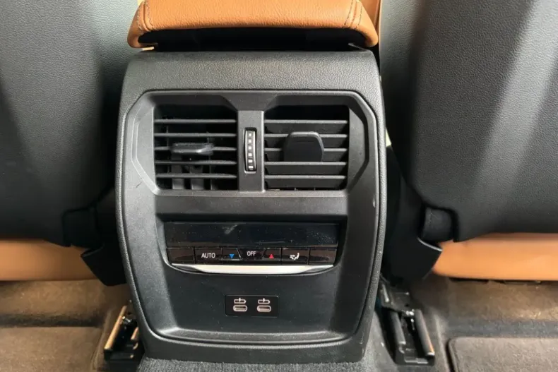 BMW 320 (Seria 3) din 2024 cu 42.531 km - oferta BMW188322 - foto 17