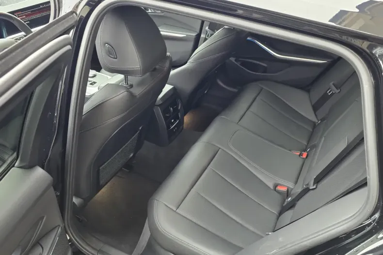 BMW 330 (Seria 3) din 2022 cu 102.000 km - oferta BMW188331 - foto 26