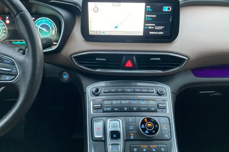 Hyundai SANTA FE din 2021 cu 59.250 km - oferta HYU188332 - foto 10