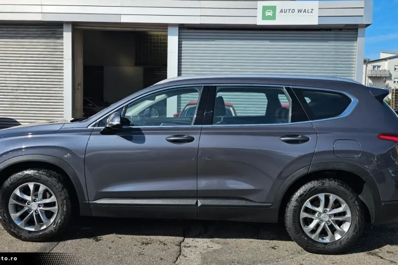 Hyundai SANTA FE din 2023 cu 34.927 km - oferta HYU188334 - foto 4