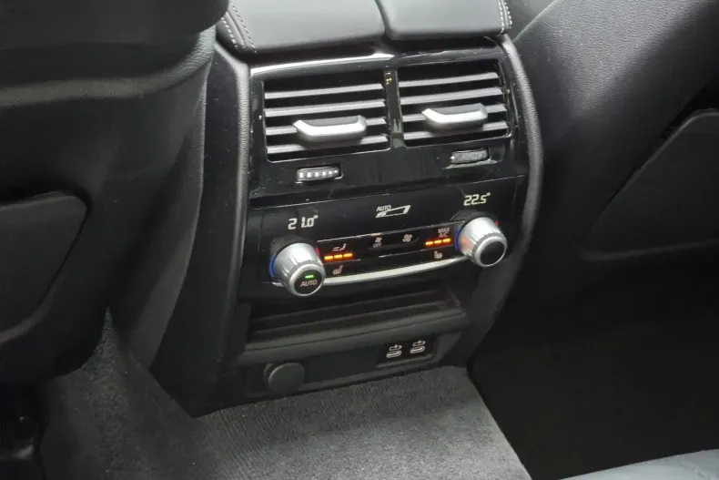 BMW 530 (Seria 5) din 2021 cu 126.000 km - oferta BMW188336 - foto 8