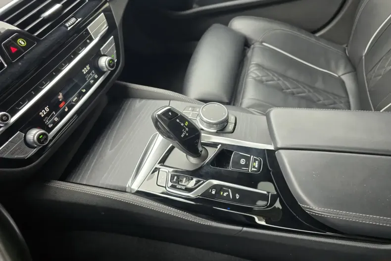 BMW 530 (Seria 5) din 2021 cu 126.000 km - oferta BMW188336 - foto 27