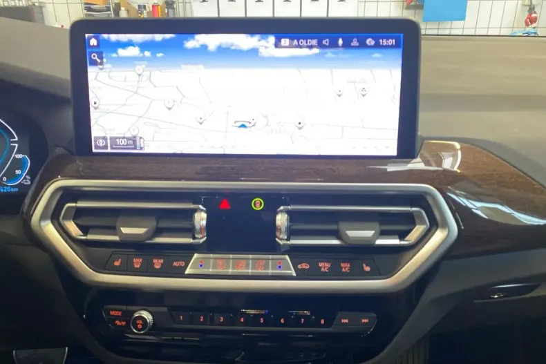 BMW X3 (Seria X) din 2021 cu 60.243 km - oferta BMW188337 - foto 9