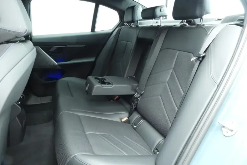 BMW 530 (Seria 5) din 2025 cu 30.000 km - oferta BMW188342 - foto 10