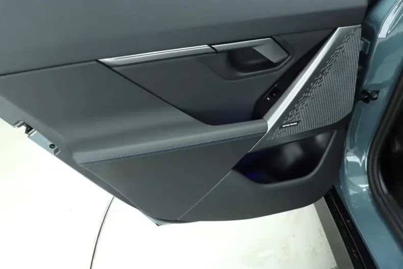 BMW 530 (Seria 5) din 2025 cu 30.000 km - oferta BMW188342 - foto 13