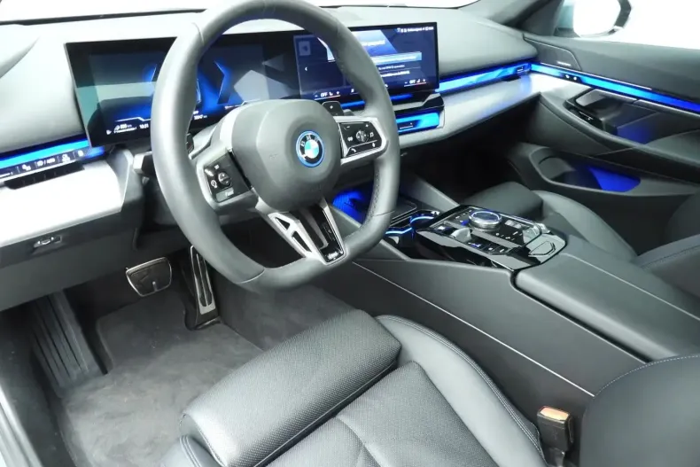 BMW 530 (Seria 5) din 2025 cu 30.000 km - oferta BMW188342 - foto 26