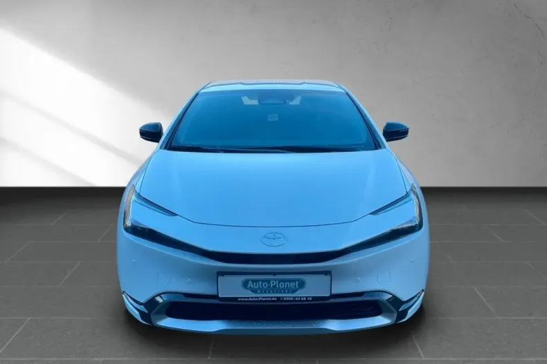 Toyota Prius din 2023 cu 9.600 km - oferta TOY188343 - foto 18