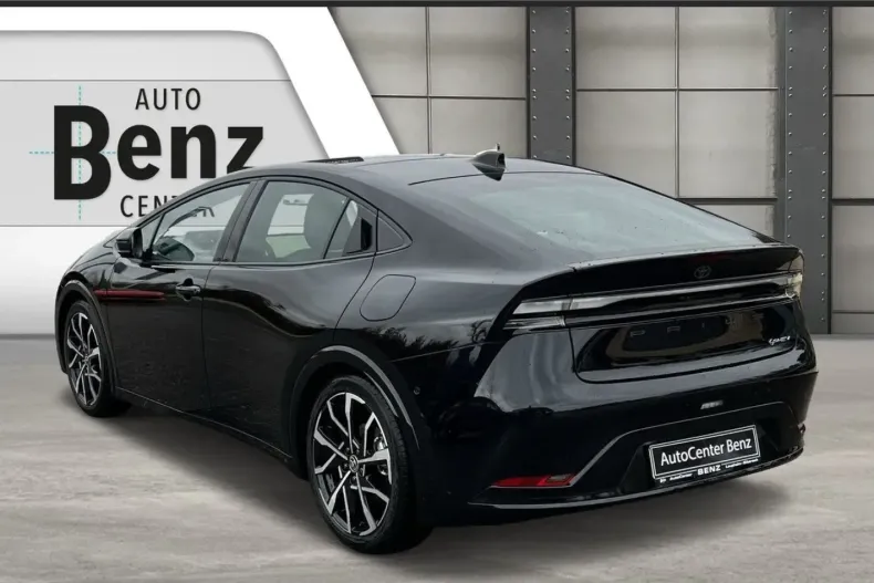 Toyota Prius din 2023 cu 19.000 km - oferta TOY188344 - foto 3