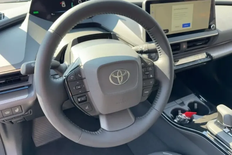 Toyota Prius din 2023 cu 9.935 km - oferta TOY188346 - foto 11