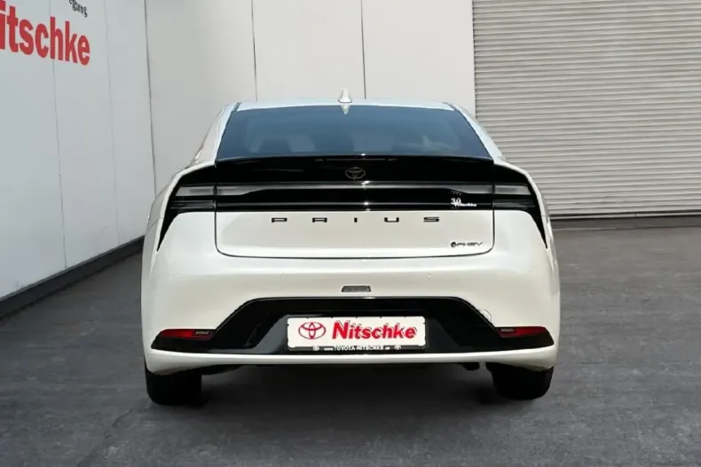 Toyota Prius din 2023 cu 39.990 km - oferta TOY188347 - foto 4