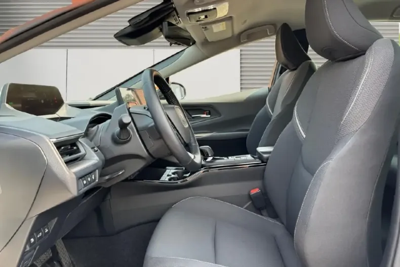 Toyota Prius din 2023 cu 39.990 km - oferta TOY188347 - foto 9