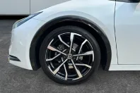 Toyota Prius din 2023 cu 39.990 km - oferta TOY188347 - foto 13