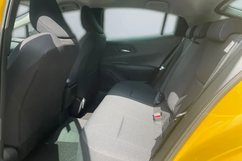 Toyota Prius din 2025 cu 4.990 km - oferta TOY188350 - foto 12