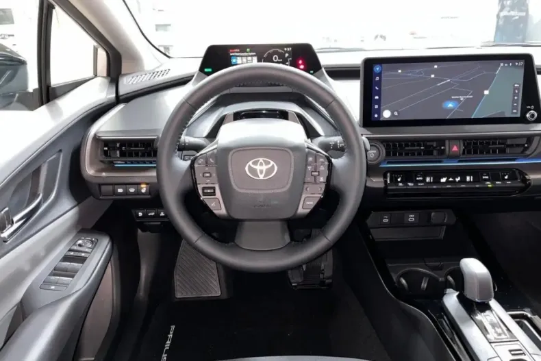 Toyota Prius din 2023 cu 45.000 km - oferta TOY188352 - foto 5