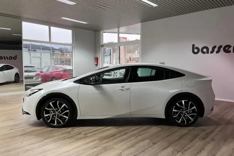 Toyota Prius din 2023 cu 45.000 km - oferta TOY188352 - foto 14
