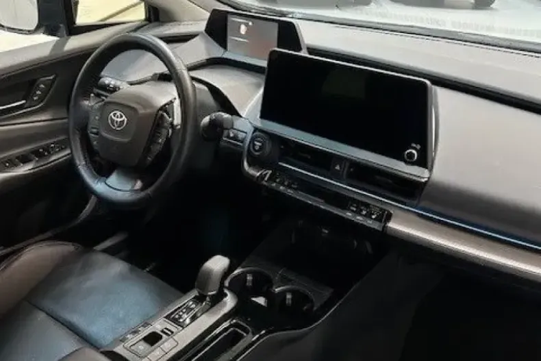 Toyota Prius din 2023 cu 31.500 km - oferta TOY188353 - foto 9