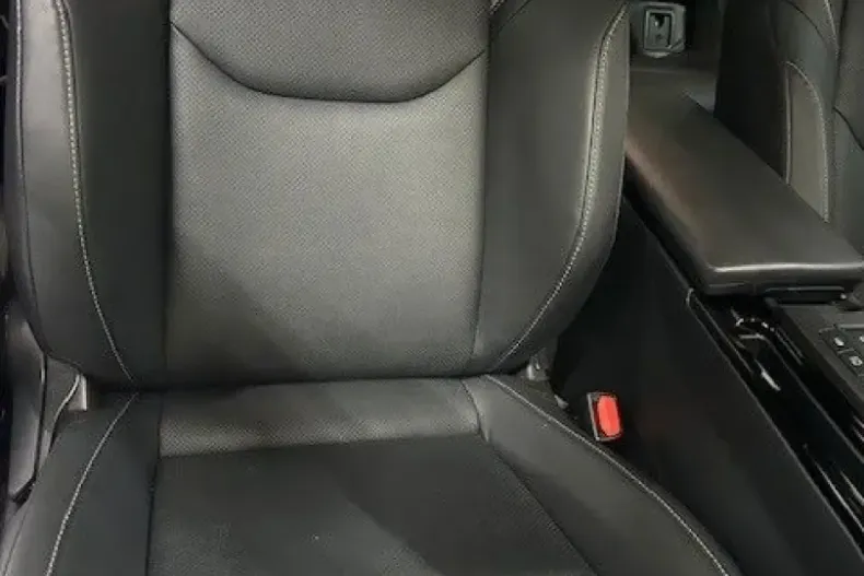 Toyota Prius din 2023 cu 31.500 km - oferta TOY188353 - foto 16