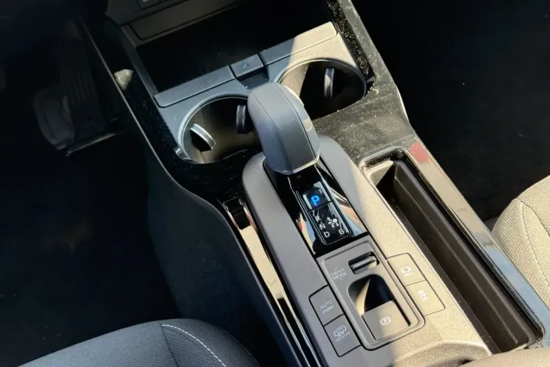 Toyota Prius din 2024 cu 8.500 km - oferta TOY188354 - foto 11