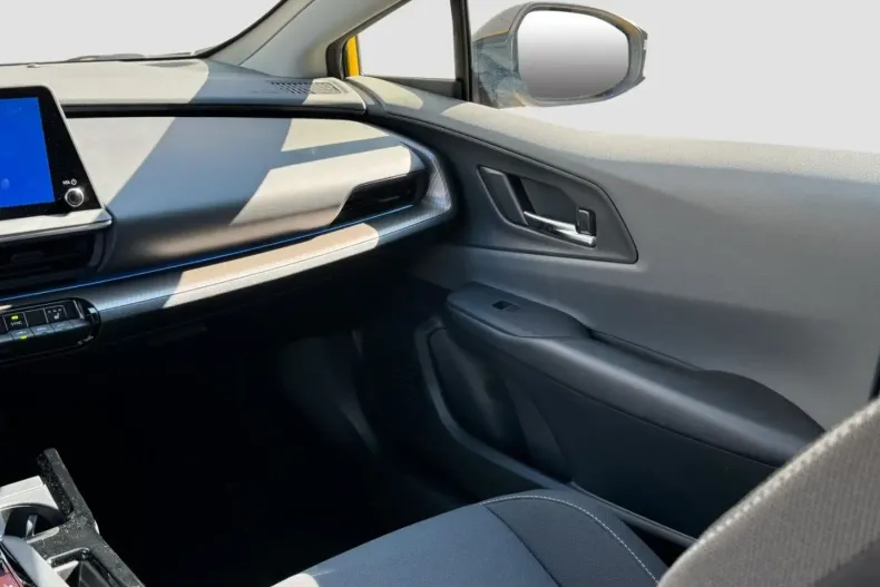 Toyota Prius din 2024 cu 8.500 km - oferta TOY188354 - foto 14