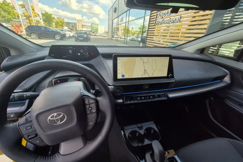 Toyota Prius din 2023 cu 9.250 km - oferta TOY188355 - foto 8