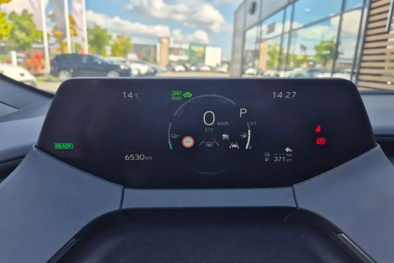 Toyota Prius din 2023 cu 9.250 km - oferta TOY188355 - foto 13