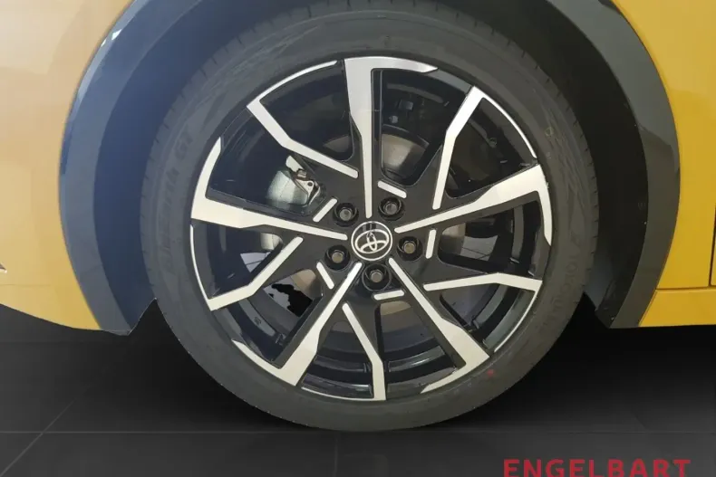 Toyota Prius din 2023 cu 12.500 km - oferta TOY188356 - foto 15