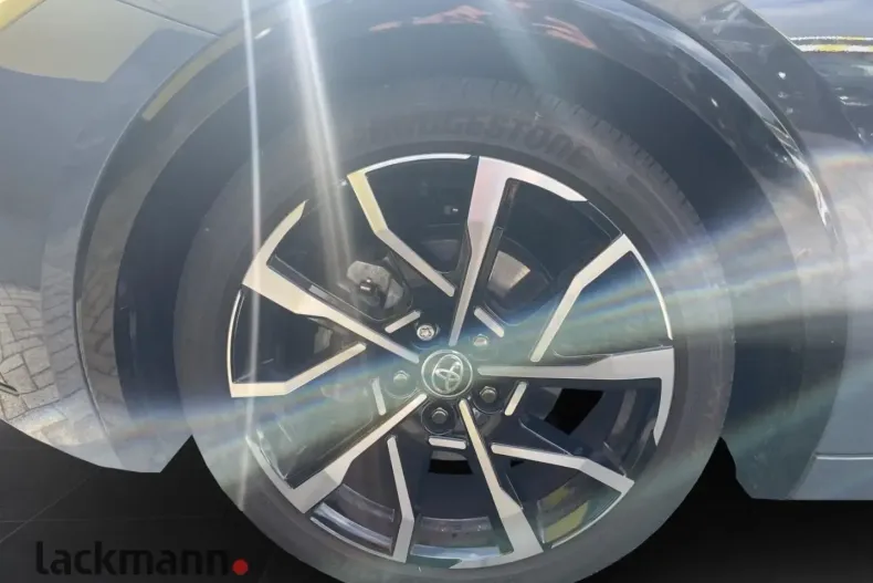 Toyota Prius din 2023 cu 26.000 km - oferta TOY188358 - foto 13