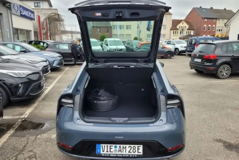 Toyota Prius din 2023 cu 2.000 km - oferta TOY188360 - foto 4