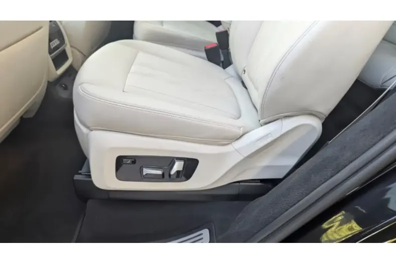 BMW X7 M50 (Seria X) din 2022 cu 55.980 km - oferta BMW188363 - foto 10