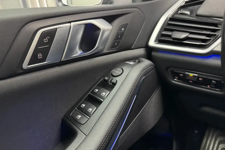 BMW X5 (Seria X) din 2021 cu 70.287 km - oferta BMW188369 - foto 26