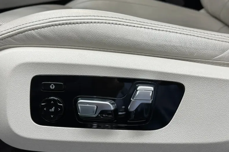 BMW X6 (Seria X) din 2022 cu 66.264 km - oferta BMW188370 - foto 12