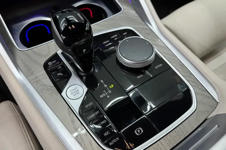 BMW X6 (Seria X) din 2022 cu 66.264 km - oferta BMW188370 - foto 23