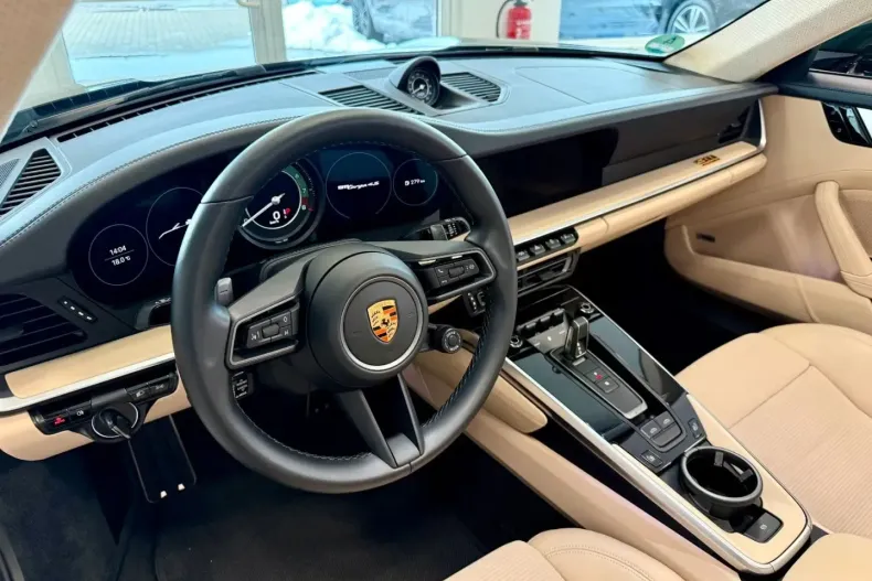 Porsche 992 din 2021 cu 11.039 km - oferta POR188371 - foto 19