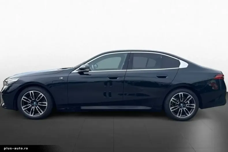 BMW 530 (Seria 5) din 2024 cu 42.514 km - oferta BMW188372 - foto 3