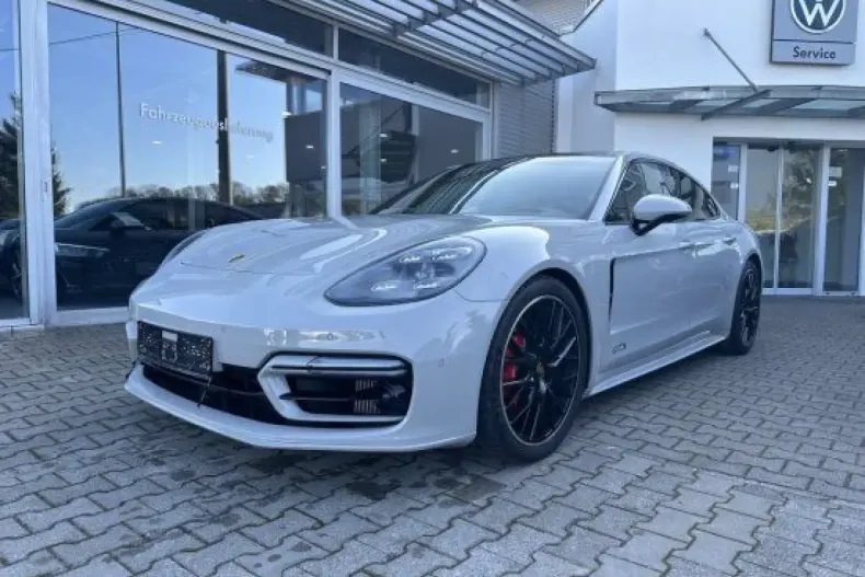 Porsche Panamera din 2023 cu 55.740 km - oferta POR188373 - foto 1